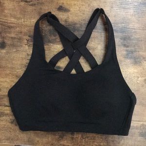 NWOT lululemon sports bra